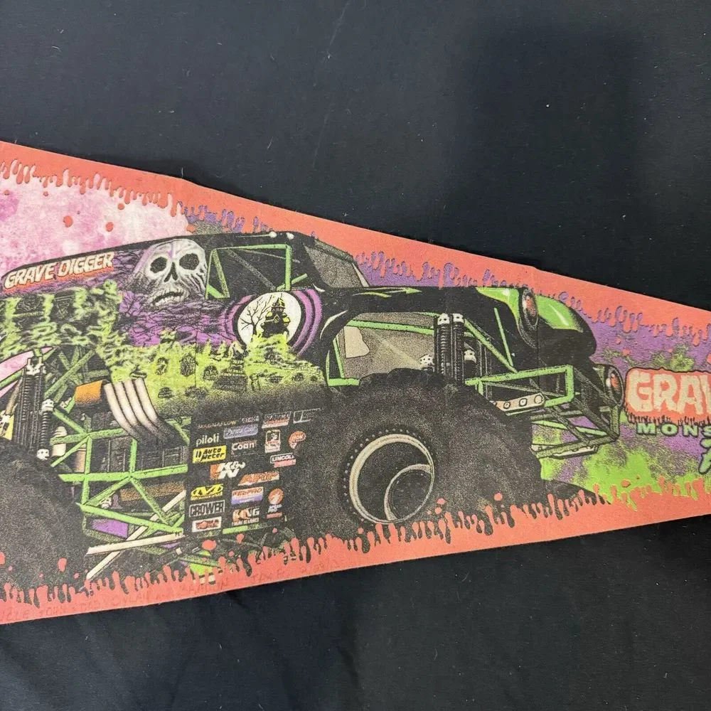 Vintage Grave Digger monster truck pennant‎ 29 inch long